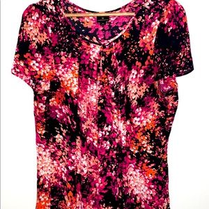 WORTHINGTON—XL floral blouse. No rips or stains.